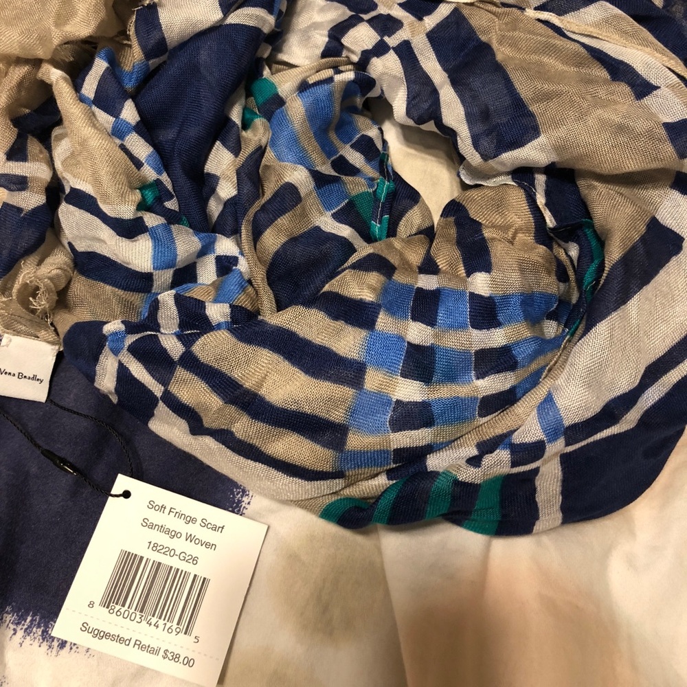 Never worn Vera Bradley Scarf